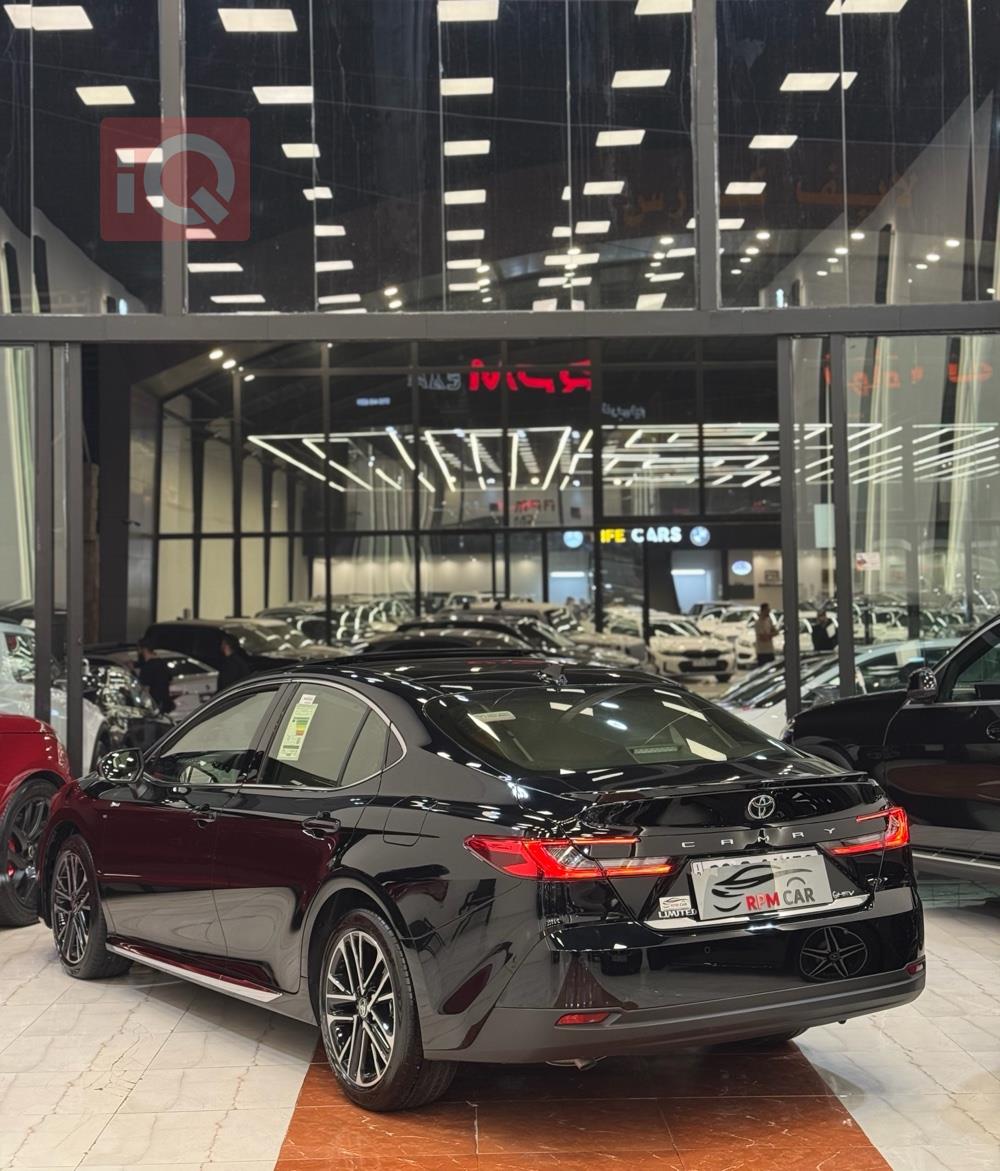 تويوتا كامري